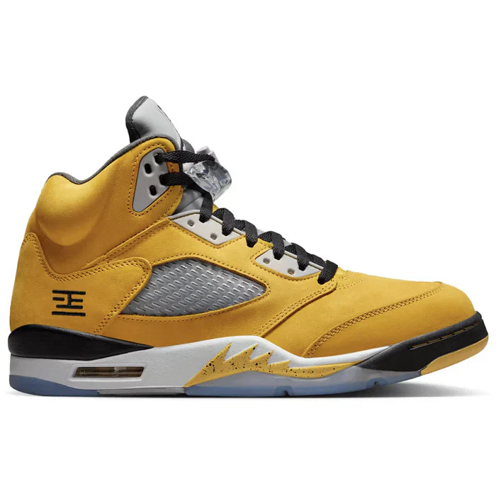 Shoe